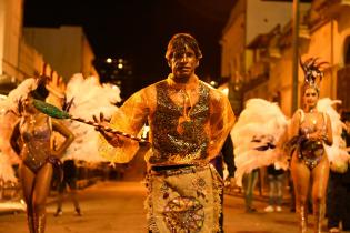 Comparsa Kalema, en la previa del Desfile de Llamadas. Comparsa Kalema, en la previa del Desfile de Llamadas.