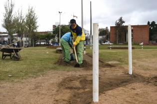 Reparación juegos saludables convenio IM - INR Reparación juegos saludables convenio IM - INR en la Plaza de Deportes Nº 12 ubicada en Regimiento 9 y José María Penco
