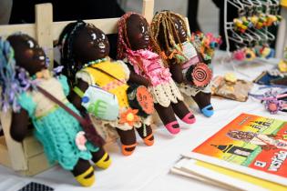 Artesanias de la Afro Expo Artesanias de la Afro Expo