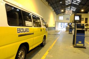 Inspección de camionetas de transporte escolar Inspección de camionetas de transporte escolar