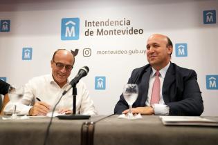 Firma del contrato de obra del tunel de Av. Italia Firma del contrato de obra del tunel de Av. Italia