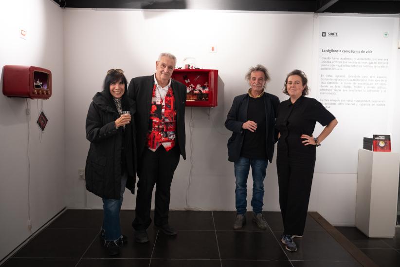  Inauguración de exposición Vidas vigiladas en el SUBTE