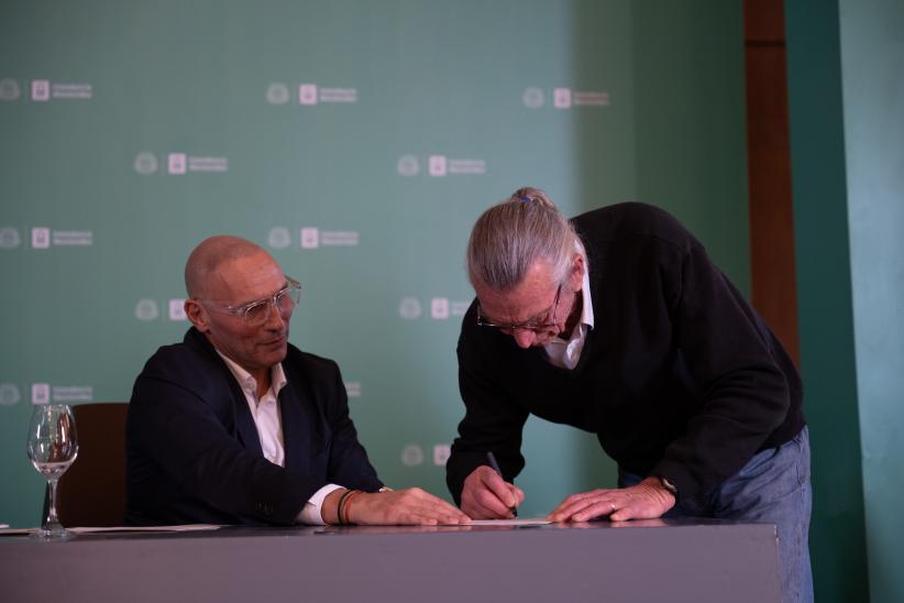  Firma de asunción del intendente, Mario Bergara y alcaldes