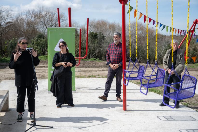 Inauguración de la plaza Simón del Pino 