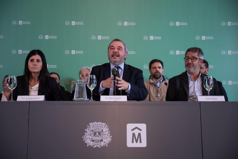 Conferencia de prensa sobre medidas de ordenamiento financiero y