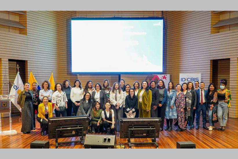 Primer encuentro iberoamericano Mujeres en Movimiento