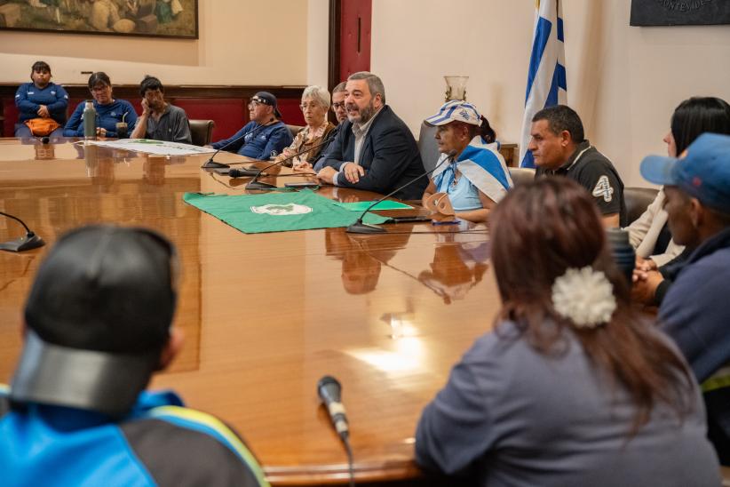 Intendente Mario Bergara, participa de firma de convenio con la 