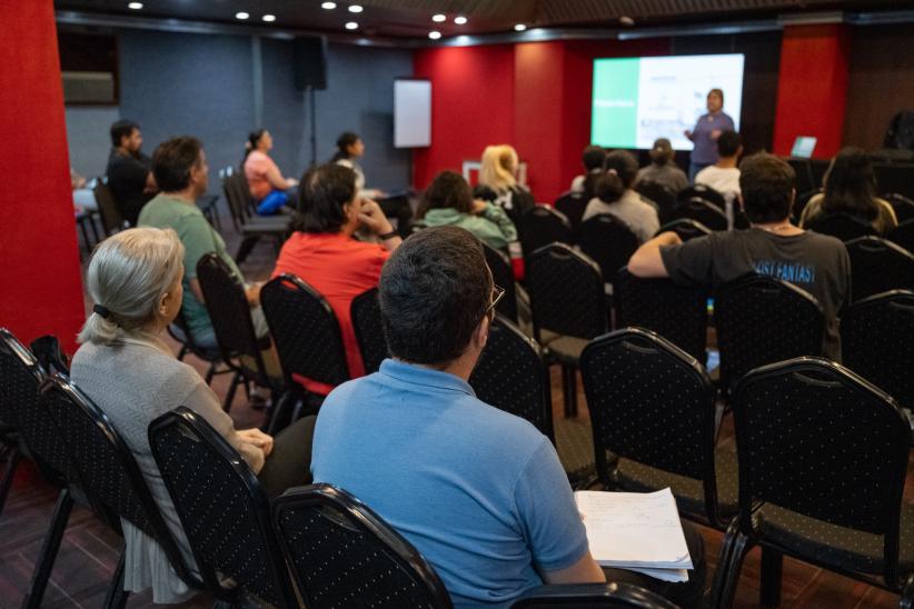 Taller de manipulación de alimentos para beneficiarios y benefi
