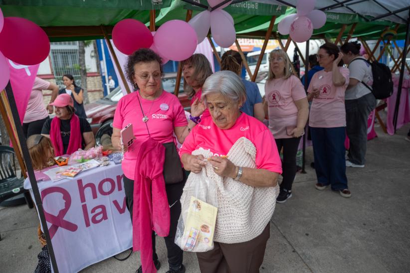 Jornada de prevención del cáncer de mama en la plaza Líber Se