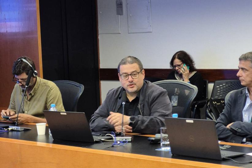 Intendente Bergara participa en Foro de Líderes Locales