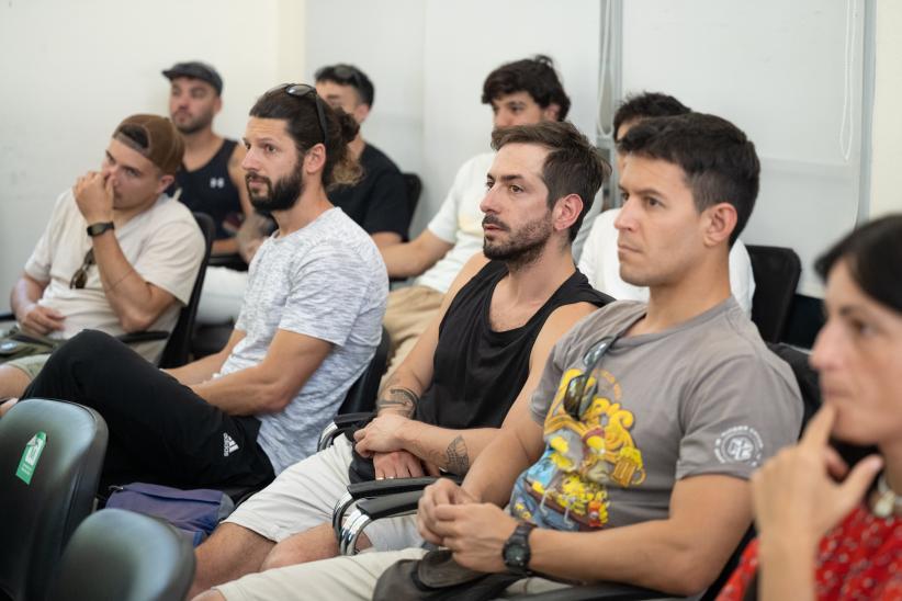 Capacitación a guardavidas para actuar ante la presencia de ani