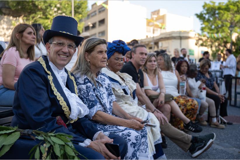  Lanzamiento del vino y el medio y medio de C1080