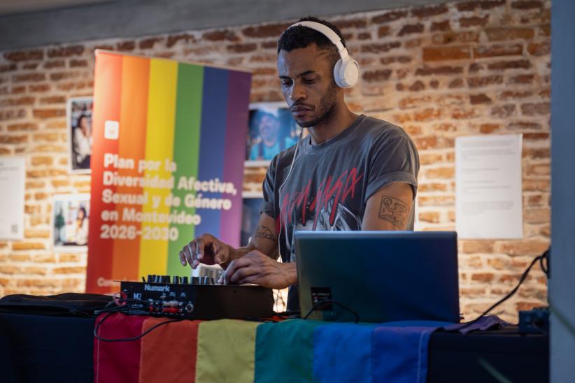Primer aniversario del Centro de Referencia LGBTI+