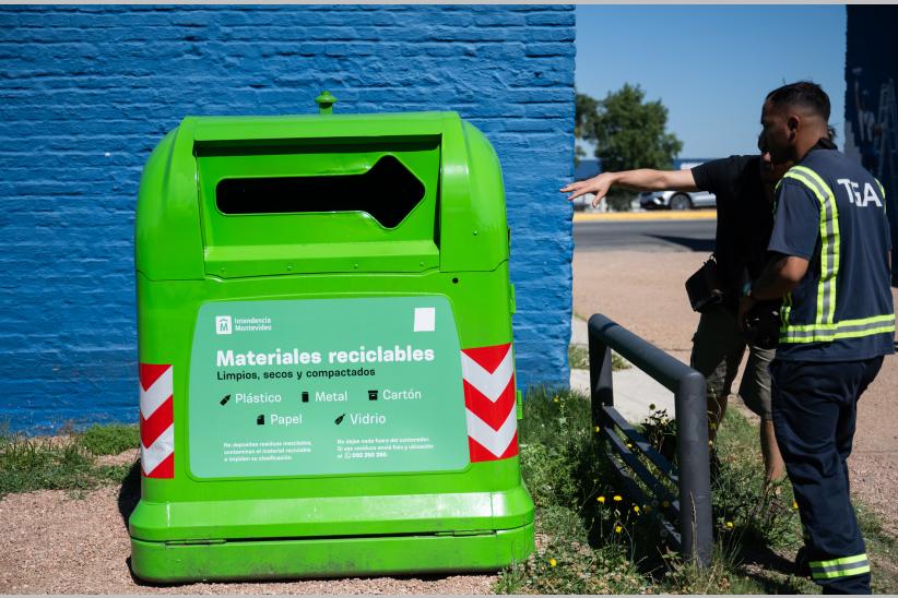  Entrega de contenedores en municipios A y G