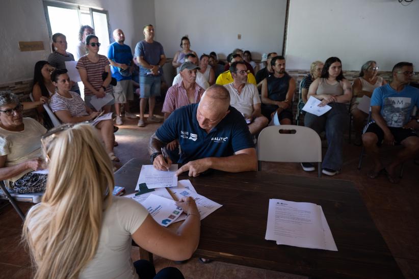  Entrega de contenedores en municipios A y G