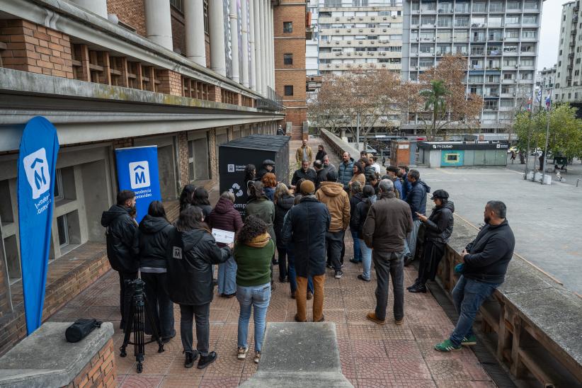 Instalación de compostera municipal en el edificio sede