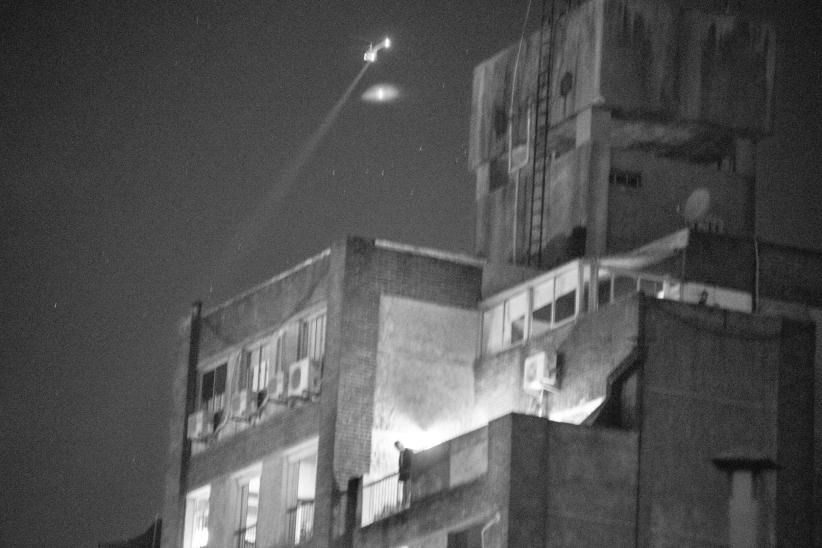 Helicóptero del Ministerio del Interior sobrevolando la zona de Pocitos. 21 de noviembre de 2020