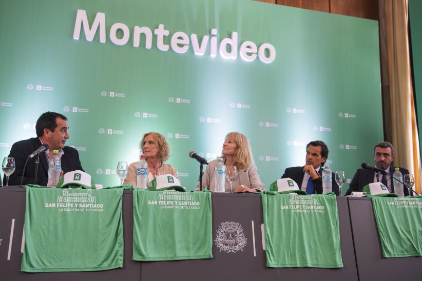 Conferencia de prensa por la 27ª edición de la carrera San Felipe y Santiago