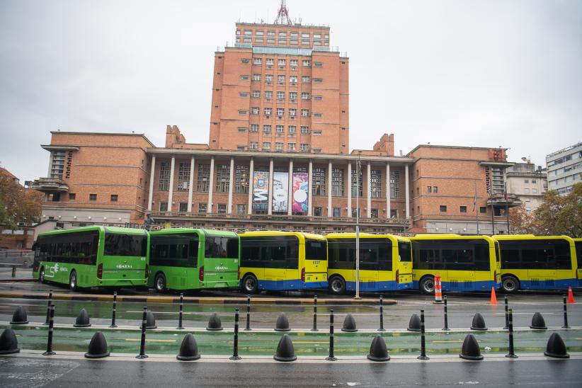 Presentación de nuevos coches eléctricos de las cooperativas de transporte Ucot, Coetc y Come