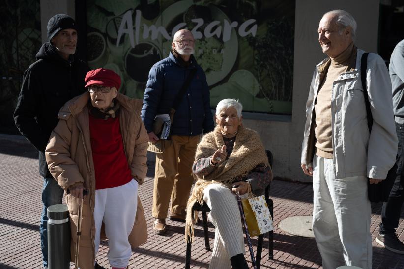 Inauguración de obras en calle Colón en el marco del programa Late Ciudad Vieja