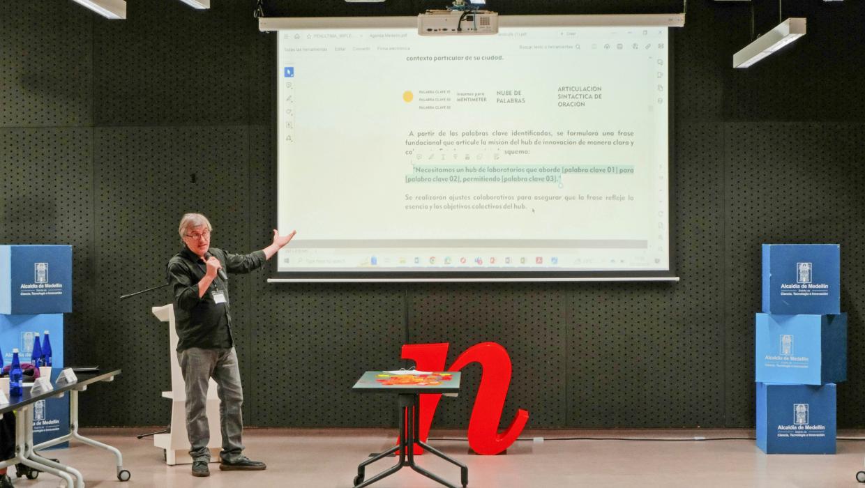 Montevideo LAB en el hub de ciudades 
