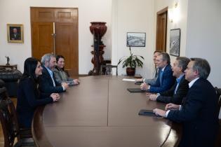 20250822dicimouyjmr8219.jpg El intendente Mario Bergara se reúne con representantes del BID