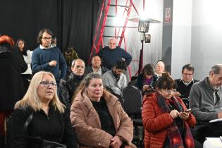 Taller con concejos vecinales y comisiones barriales  en el  CCZ