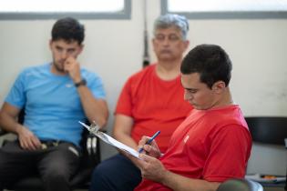 Capacitación a guardavidas para actuar ante la presencia de ani