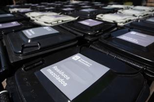  Entrega de contenedores en municipios A y G