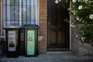  Entrega de contenedores en municipios A y G