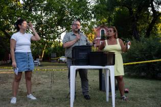 Entrega de contenedores en municipio G