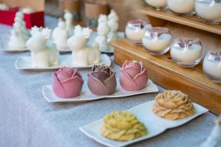 Feria de economía social y solidaria en paseo plaza de los 33