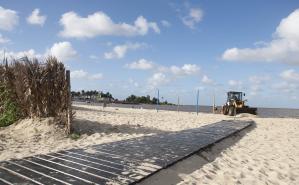 Limpieza de las playas por fiesta de Yemanjá