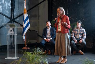Asunción de la alcaldesa del Municipio E, Mercedes Ruiz