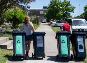  Entrega de contenedores en municipios A y G