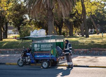Operativo de limpieza durante la Maratón de Montevideo 2022