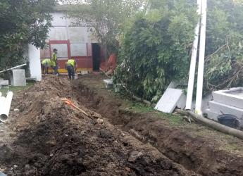 Conexión a sanemaiento en el barrio La Paloma