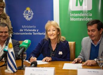 Firma de convenio entre esta Intendencia y el Ministerio de Vivienda y Ordenamiento Territorial