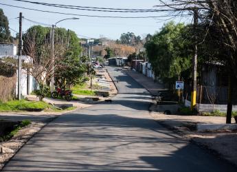 Segundo tramo de asfaltado en barrio La Carbonera