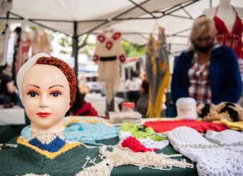 Inauguración de la Feria de la Economía Social en la Plaza de Cagancha