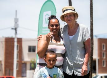 Inauguración de viviendas para el realojo de familias del barrio La Chacarita