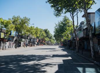 Operativo de limpieza en feria vía blanca de Reyes en la Avenida 8 de octubre