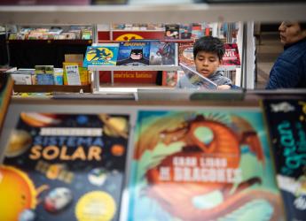 Recorrida por la Feria del Libro Infantil y Juvenil de Montevideo, 24 de mayo de 2022