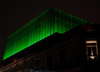 Teatro Solís  iluminado en el marco del Mes del Medio Ambiente 