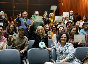 Entrega de sello «Montevideo más Verde » a cooperativas de vivienda 