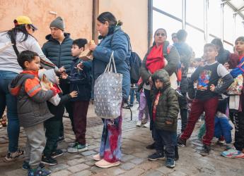 Evento de bienvenida a personas migrantes en el Mumi