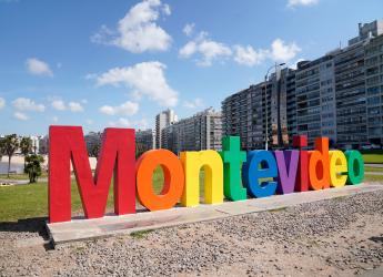  Intervención temática en el cartel de Montevideo en Kibón en el marco del Mes de la Diversidad