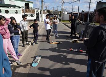 Escuela de skate en el centro juvenil La tortuga Cuadrada en el marco del Plan ABC + Deporte y Cultura