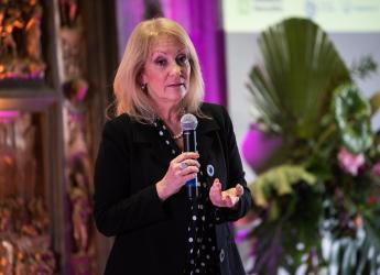 Evento "Tiempo de mujeres" organizado por  +Diversity en el Salón Azul