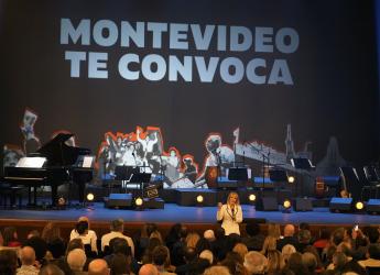 Encuentro hacia los 300 años de Montevideo en el teatro Solís